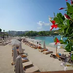 Denoel Hotel 4*