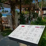 Hotel Denoel Ksamil
