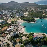 Hotel Denoel 4*