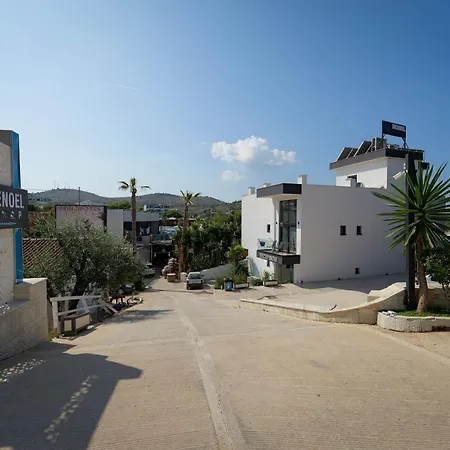 Denoel Hotel Ksamil