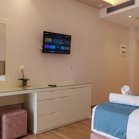Denoel Hotel 4*