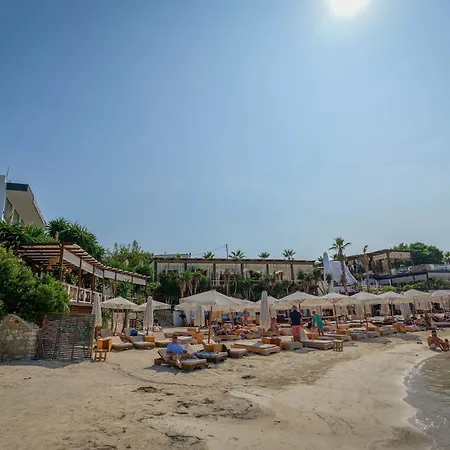 Hotel Denoel 4*