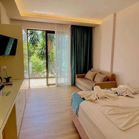 Hotel Denoel 4*