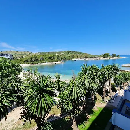 Hotel Denoel 4*