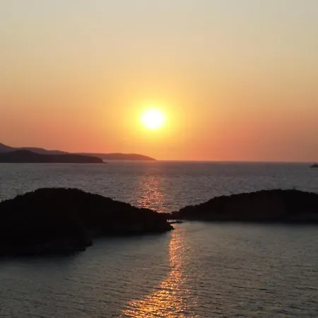 Hotel Denoel Ksamil
