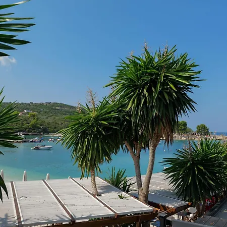 Denoel Hotel 4*